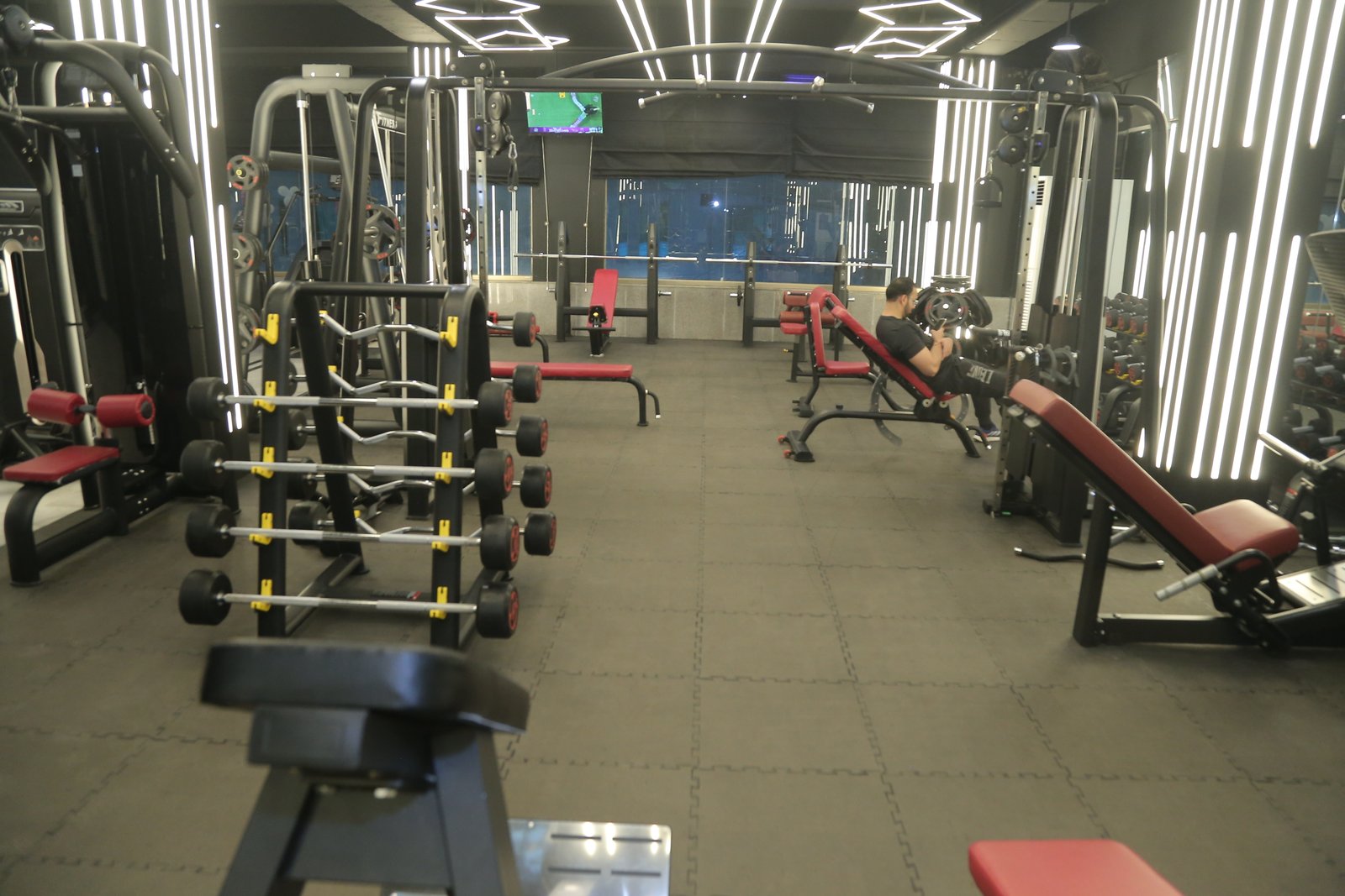 HOW GYM WORKOUTS ARE IMPORTANT IN OUR LIVES